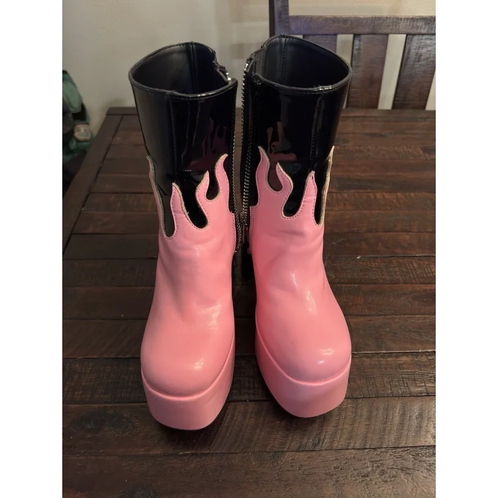 Sugar Thrillz black pink